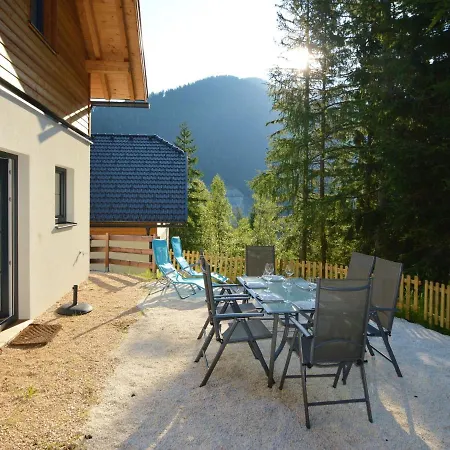 Chalet Only 200 M From Lift With Sauna Bad Kleinkirchheim