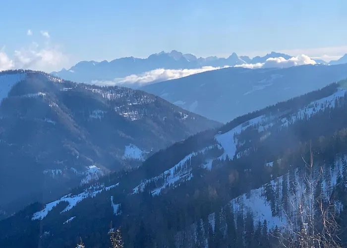 Chalet Only 200 M From Lift With Sauna *